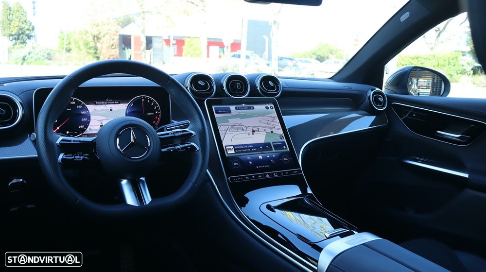 Mercedes-Benz GLC 300 de Coupe 4Matic - 40