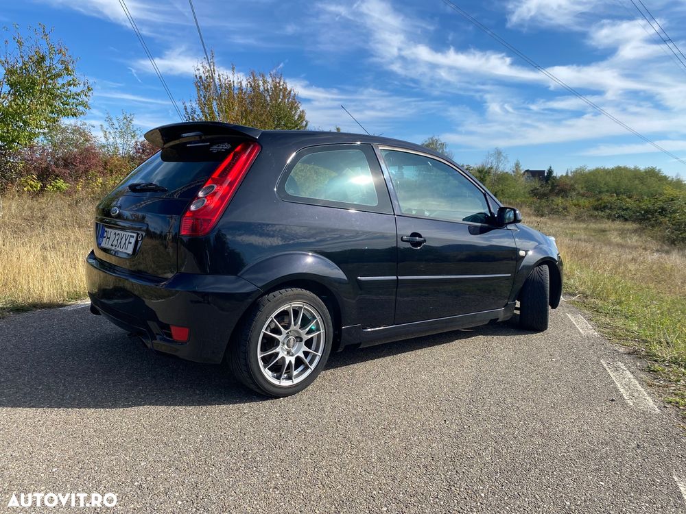 Ford Fiesta - 3