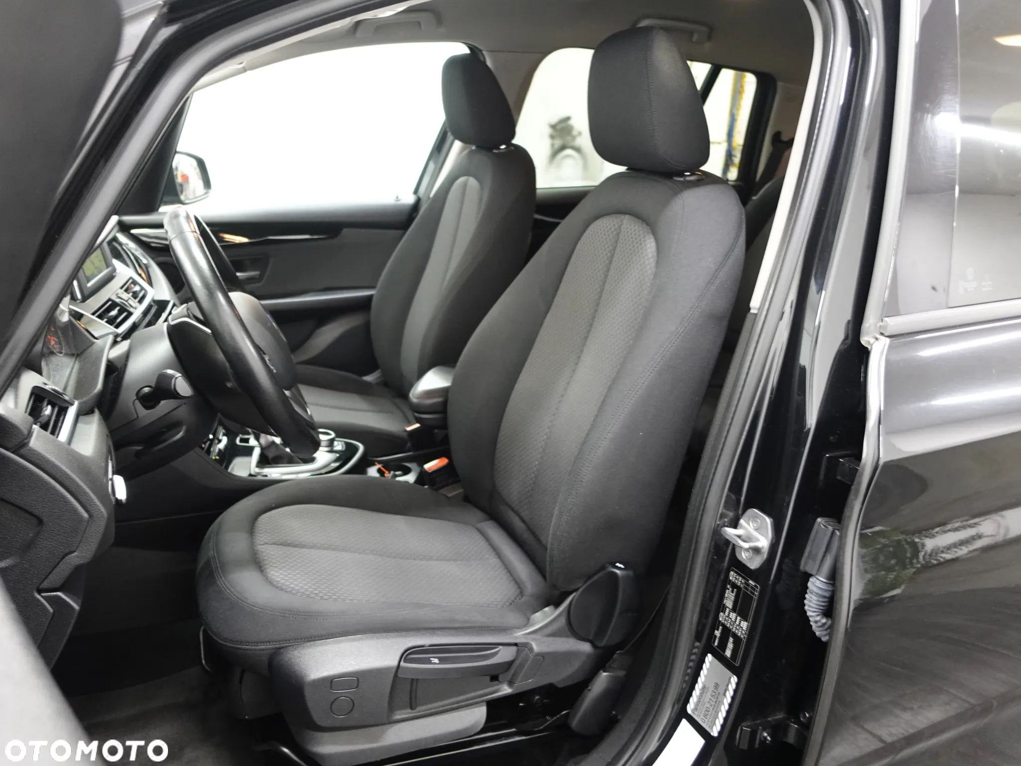 BMW Seria 2 218d Gran Tourer Advantage - 23