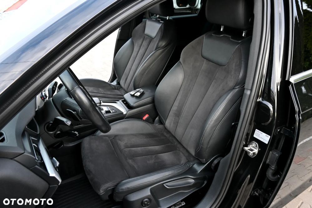 Audi A4 Avant 2.0 TDI Sport S tronic - 30