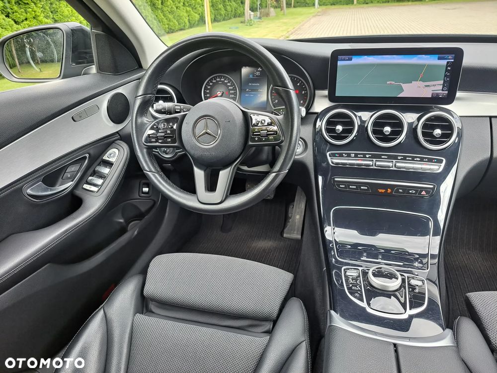 Mercedes-Benz Klasa C 220 d 9G-TRONIC Avantgarde - 8
