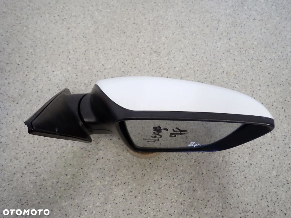 KIA VENGA 09- LUSTERKO PRAWE 7F 8 PIN - 3
