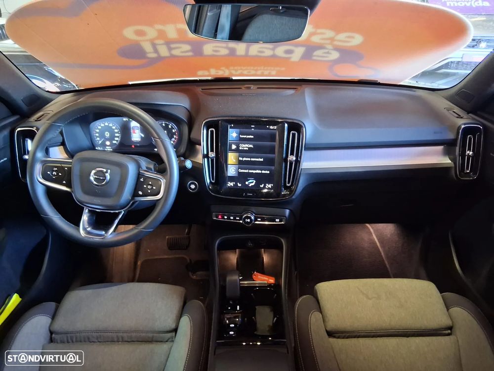 Volvo XC 40 1.5 T2 Plus Dark Auto - 5