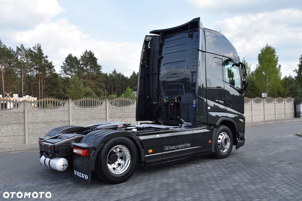 Volvo FH5 500 I-SAVE / GLOBETROTTER XL / FULL-LED / KLIMA POSTOJOWA / NAWIGACJA / KAMERY / TV / FULL OPCJA / LAKIER METALIC / ALUFELGI /SALON PL ! ! ! - 5