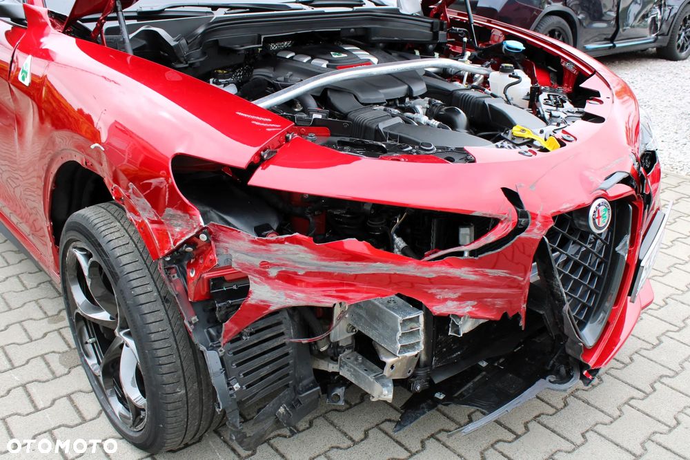 Alfa Romeo Stelvio 2.9 Bi Turbo V6 Quadrifoglio Q4 - 11