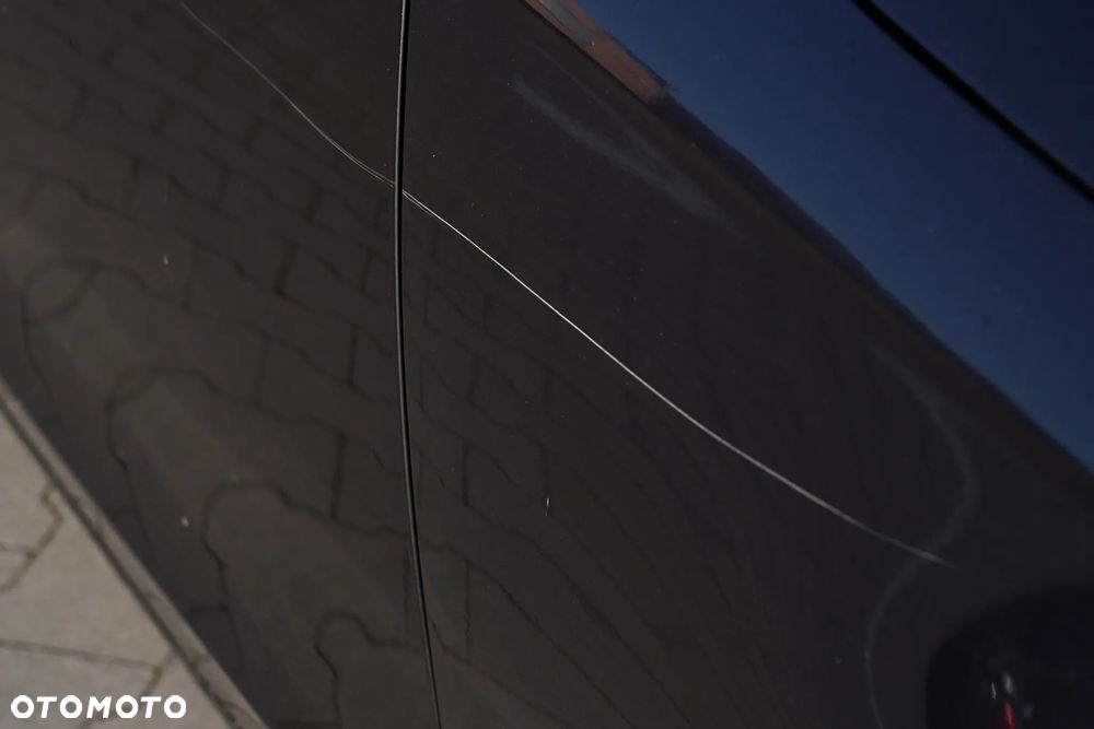 Audi A4 Avant 2.0 TDI ultra - 28