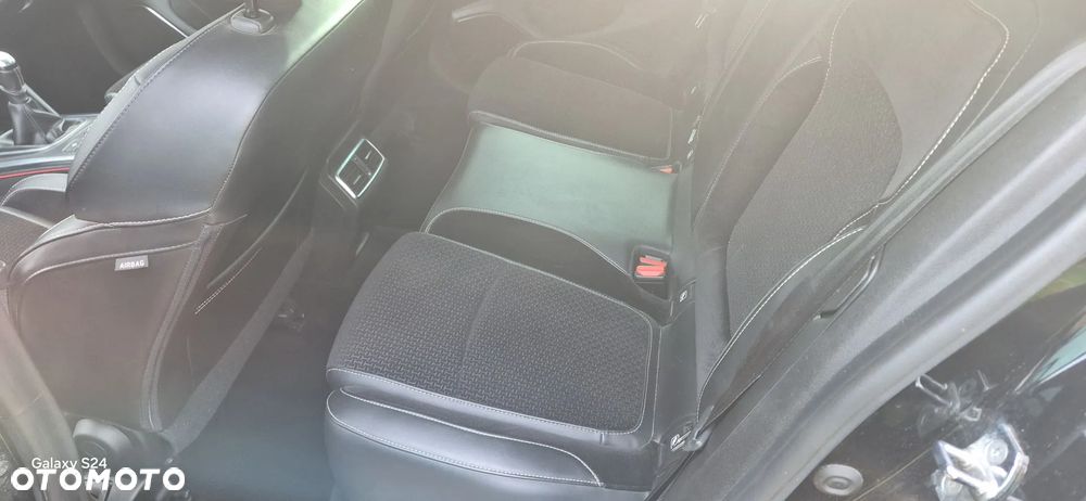 Renault Megane ENERGY dCi 130 GT LINE - 12