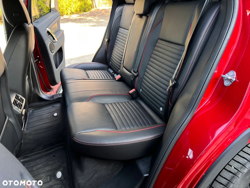 Land Rover Discovery Sport - 34