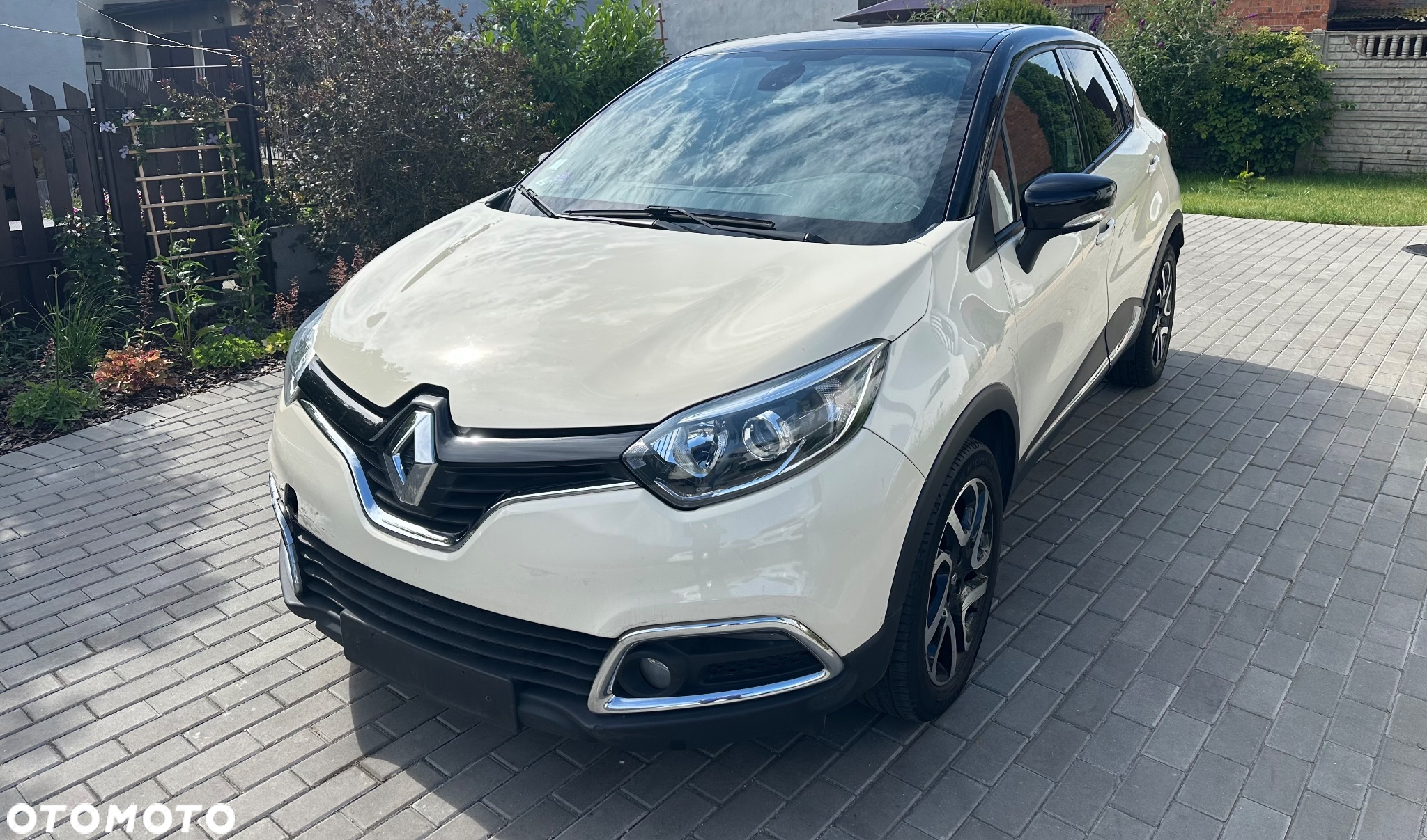 Renault Captur 1.2 Energy TCe Limited EDC - 2