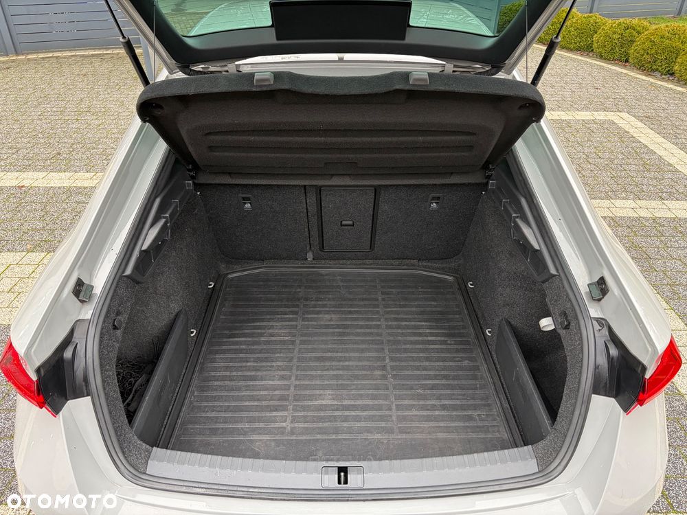 Skoda Octavia 2.0 TSI RS 245 DSG - 10