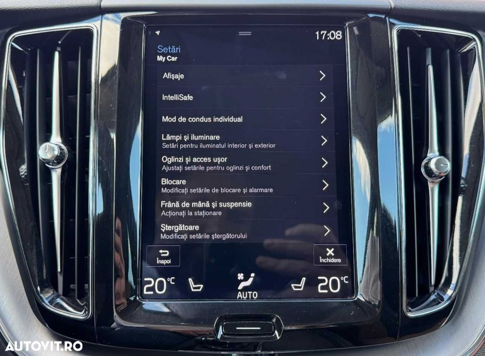 Volvo XC 60 D4 Momentum Pro - 36