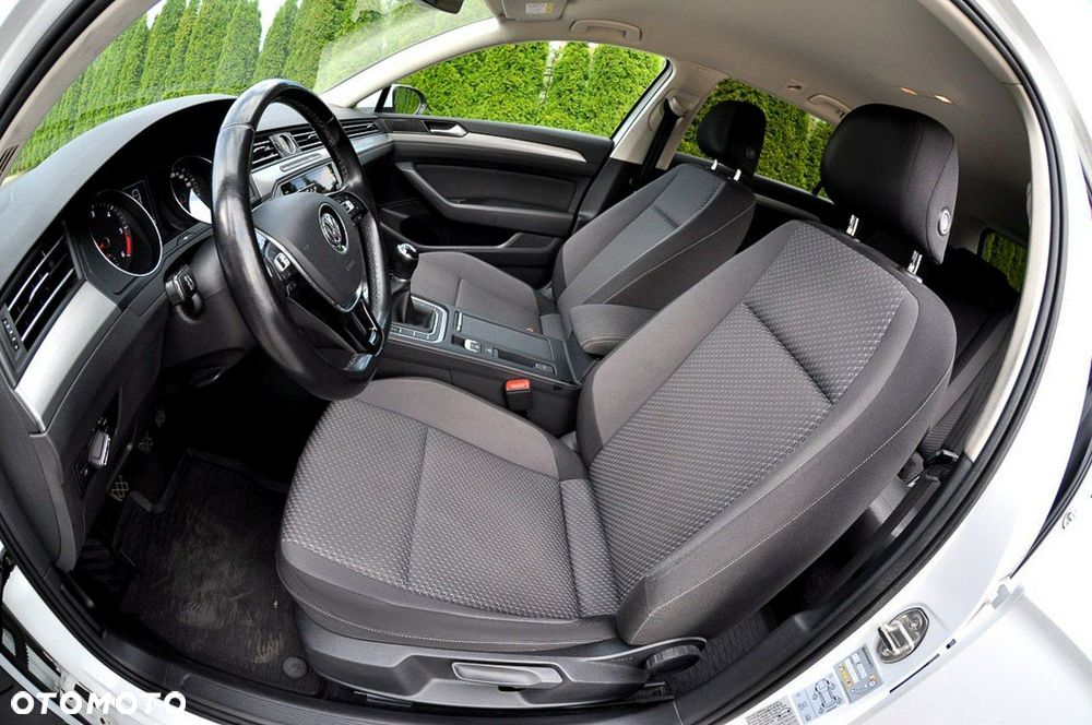 Volkswagen Passat Variant 1.6 TDI (BlueMotion Technology) Trendline - 7