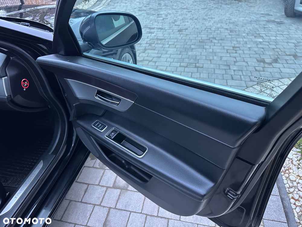 Jaguar XF 2.0 i4D Prestige - 20