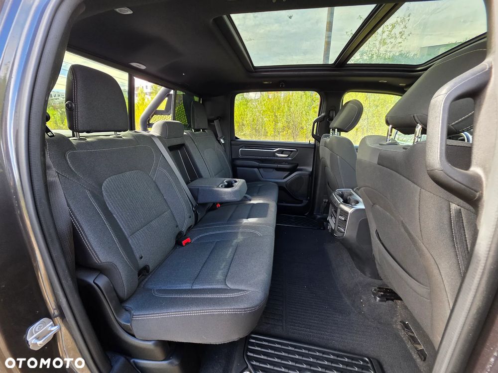RAM 1500 5.7 Crew Cab Shortbed Bighorn Sport - 37
