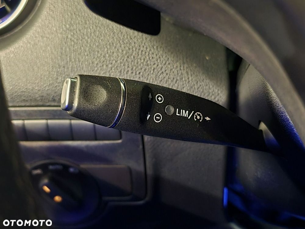 Mercedes-Benz Vito - 33