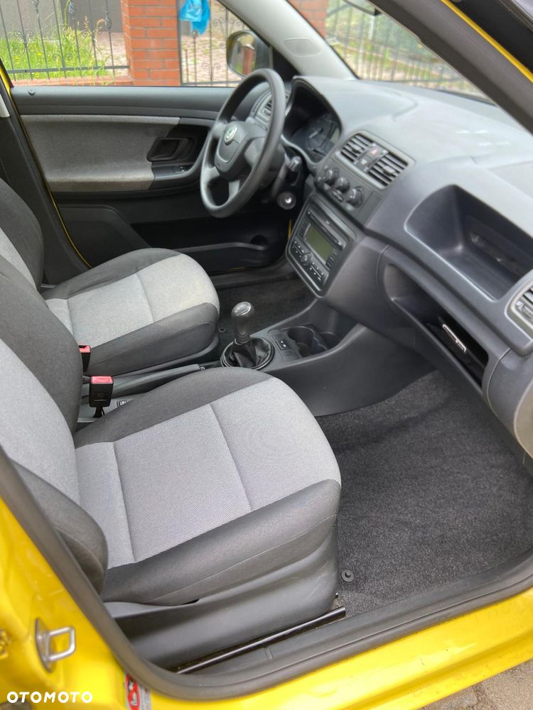 Skoda Fabia 1.4 16V Sportline - 9