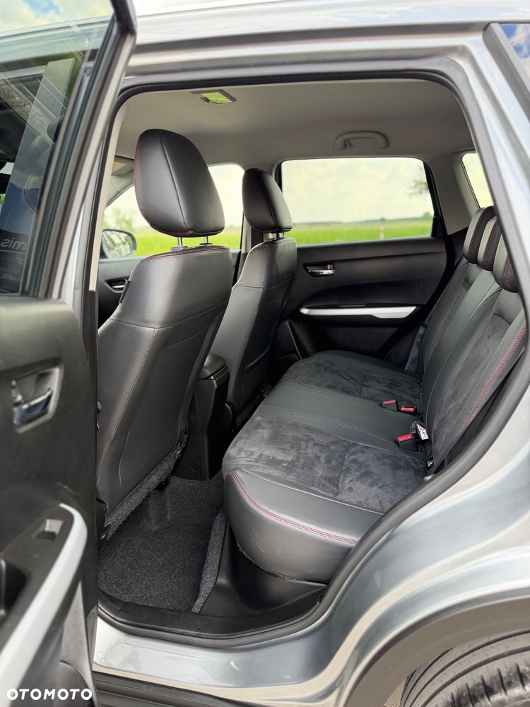 Suzuki Vitara 1.4 Boosterjet Premium 4WD - 22