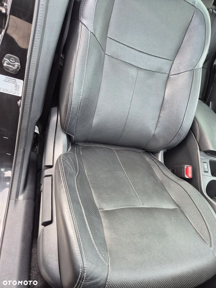 Nissan Qashqai 1.6 DCi 4x4 Black Edition EU6 - 12