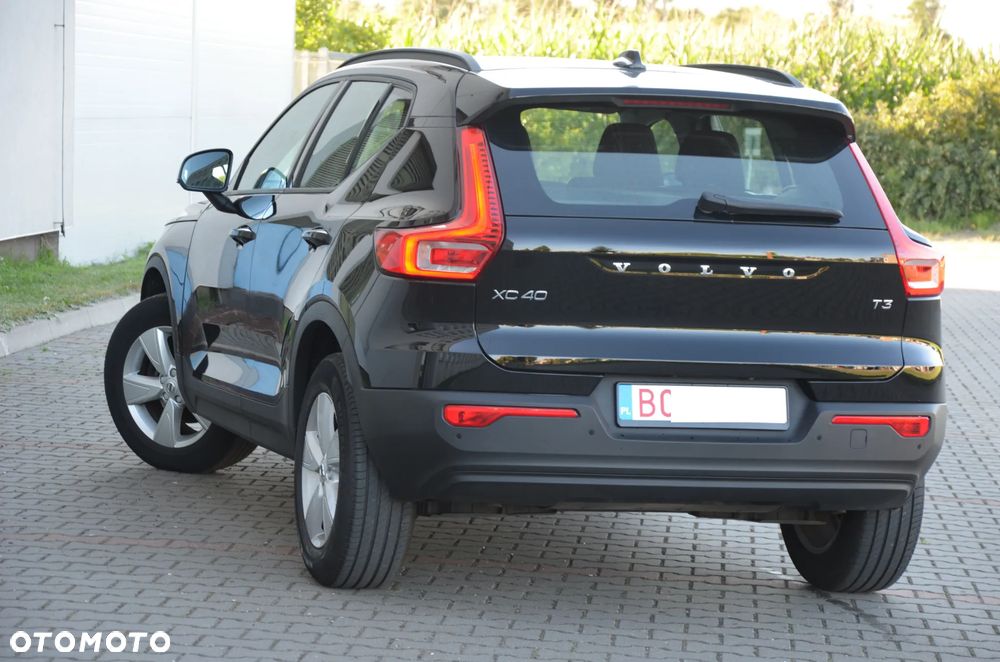 Volvo XC 40 T3 Momentum - 11