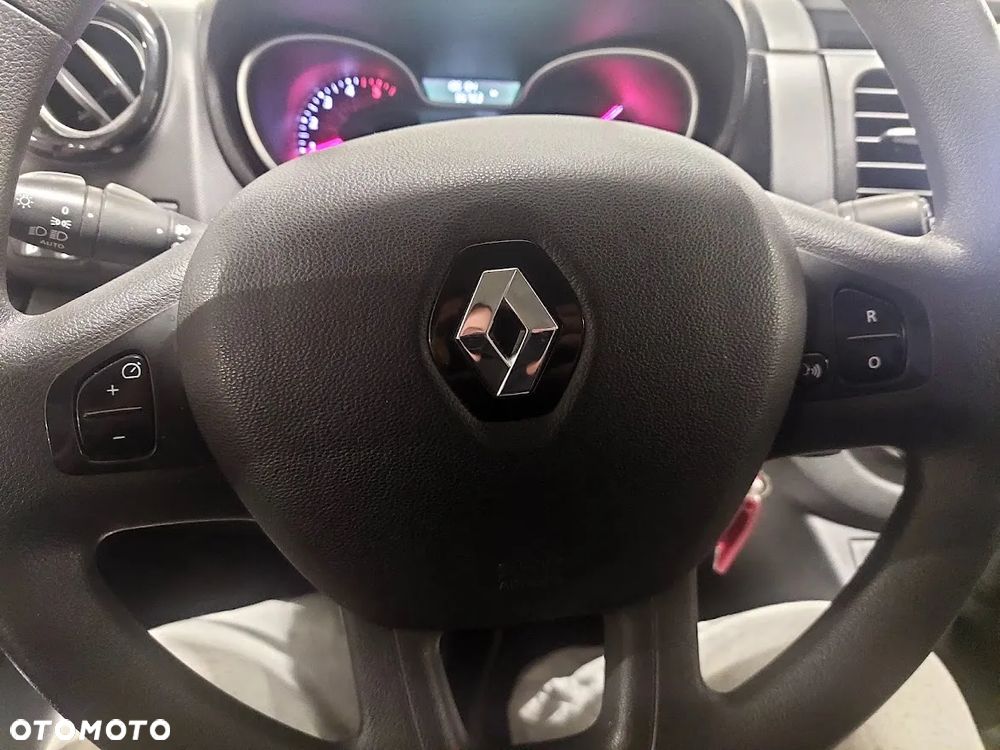 Renault Trafic - 11