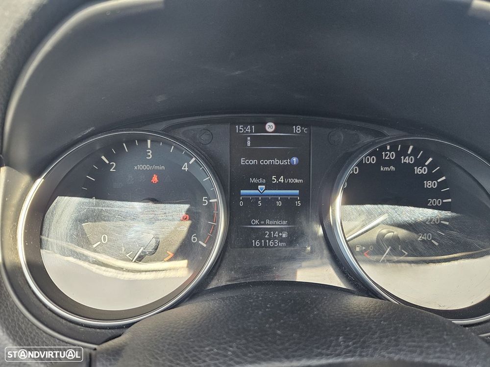 Nissan Qashqai 1.6 dCi N-Connecta 18 RS+PS - 53