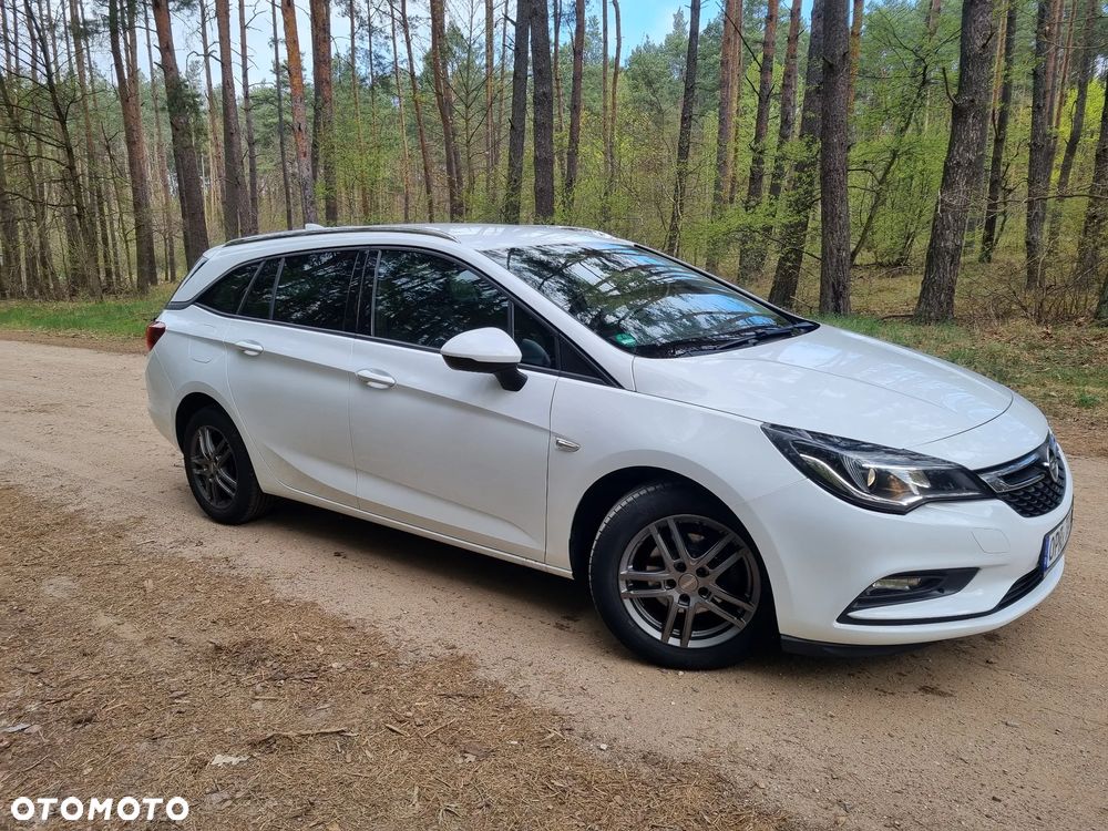 Opel Astra 1.6 CDTI Sport - 23