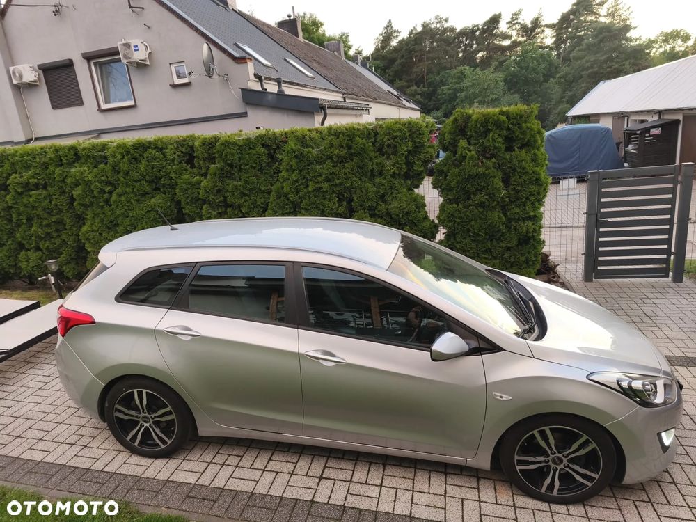Hyundai i30 - 32