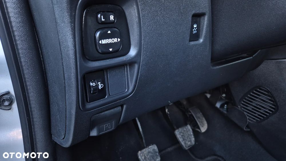 Toyota Aygo x-play - 17