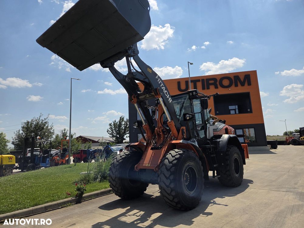 Hitachi ZW180-7, 2022, 3.650h, 13.294km rulati, CUPLA RAPIDA, cupa 3mc, Camera spate si laterale, cantar, gresare automata, Michelin 80% ok, consum mediu 8,9l/h, circ hidr suplm, masa operationala 18t,CA NOU-posibilitate leasing 4 ani-PROMOTIE 99.900 EUR+Tva - 10