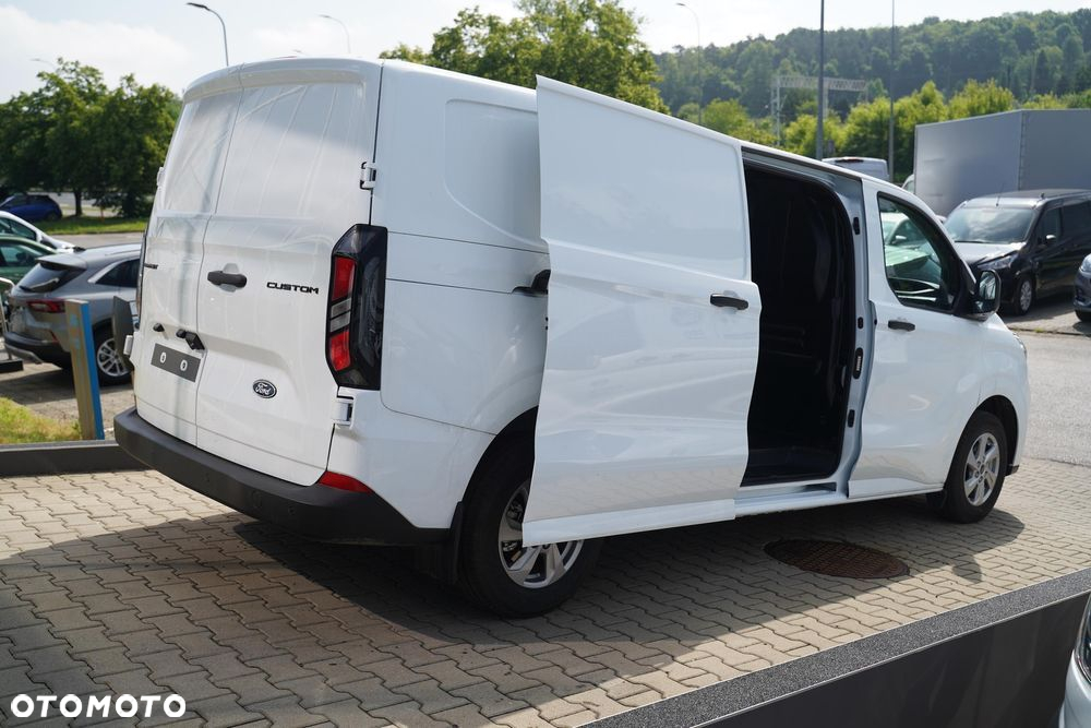 Ford Transit Custom - 19