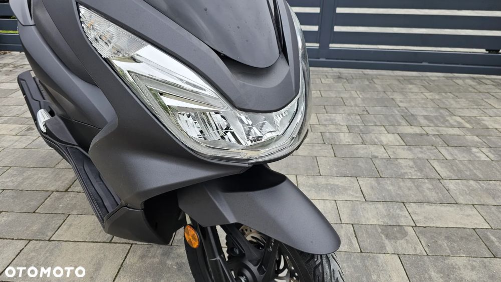 Honda PCX - 11
