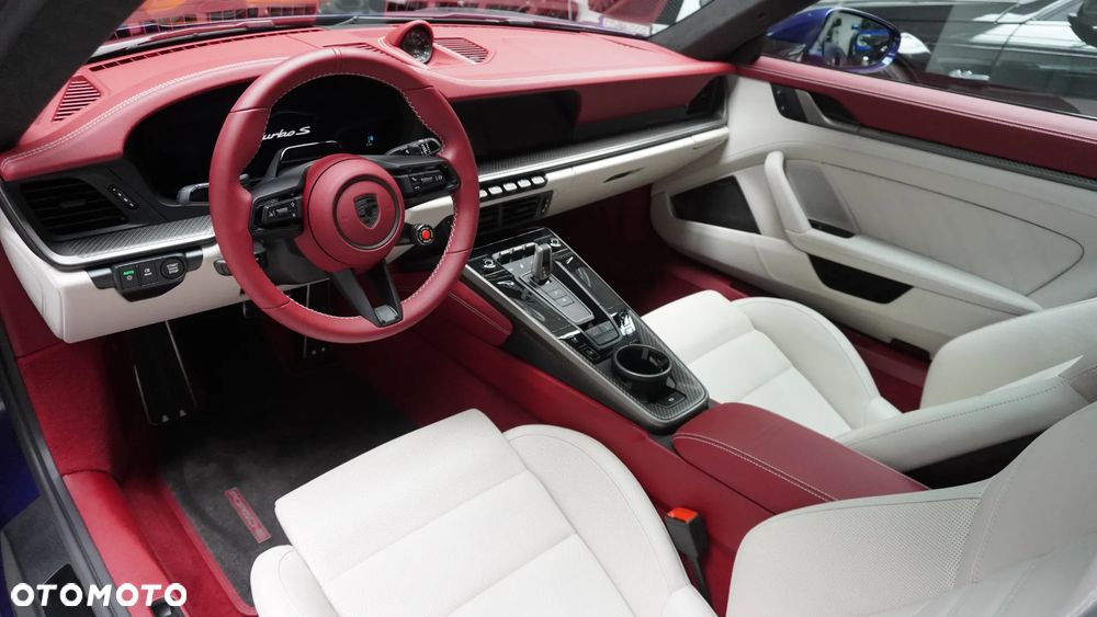 Porsche 911 Turbo S - 6