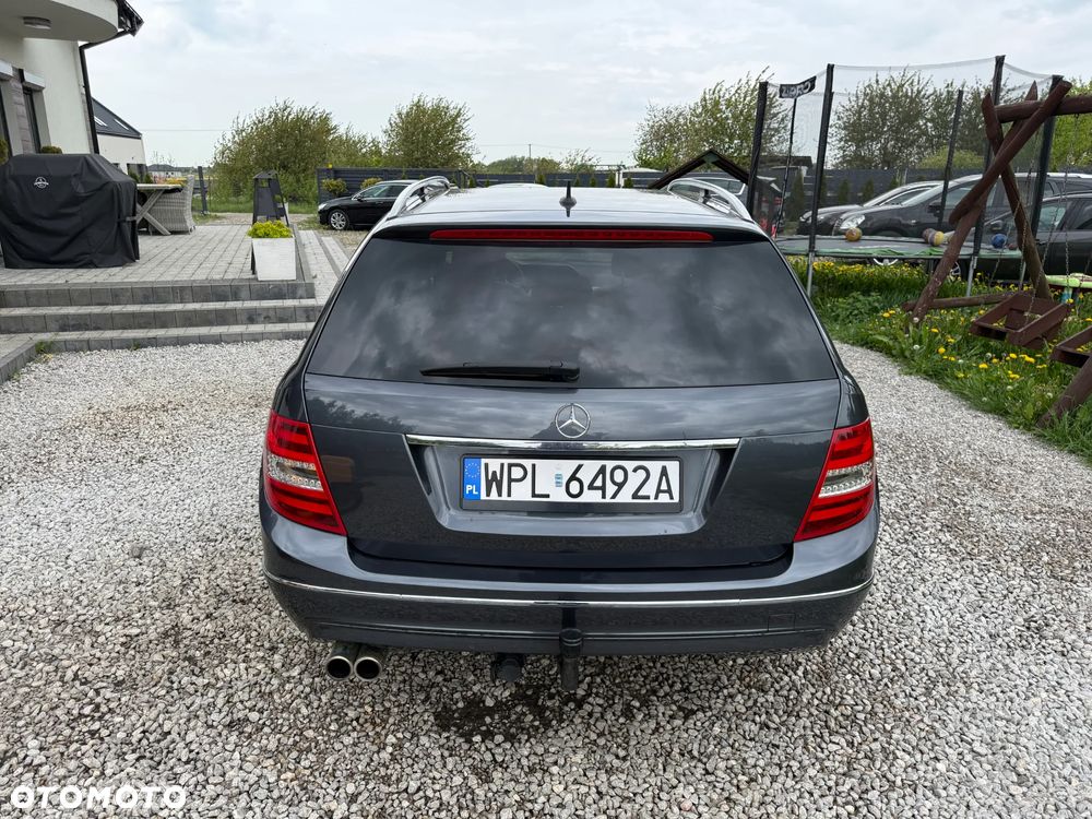 Mercedes-Benz Klasa C 180 CDI Avantgarde Edition - 13