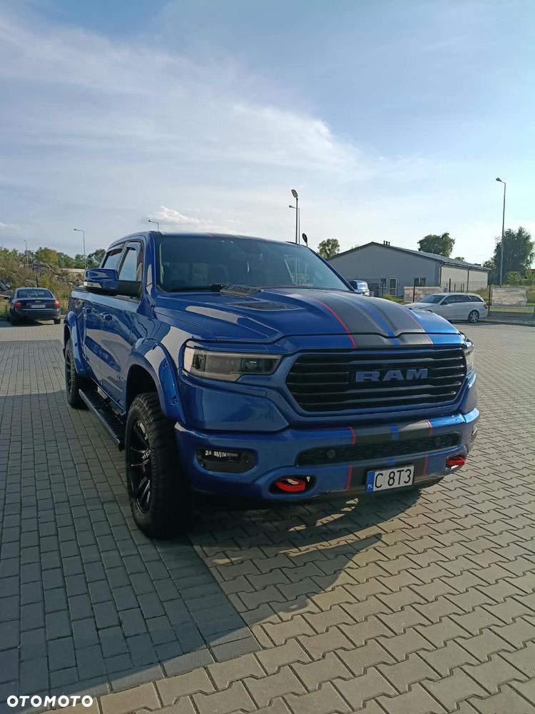 RAM 1500 Crew Cab Laramie - 8