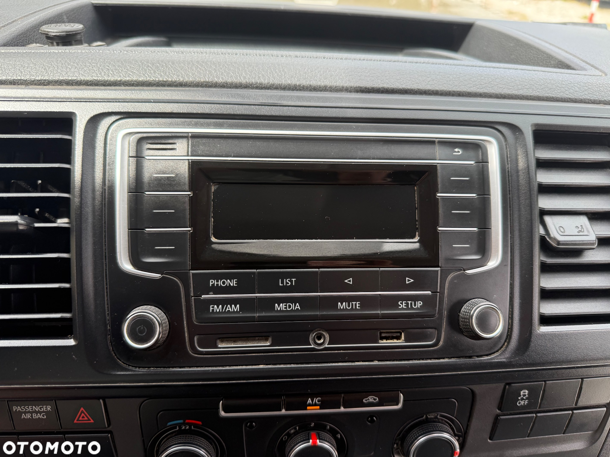 Volkswagen Transporter 4x4 4Motion Długi Wysoki 2.0 TDI 150KM FV23% - 13
