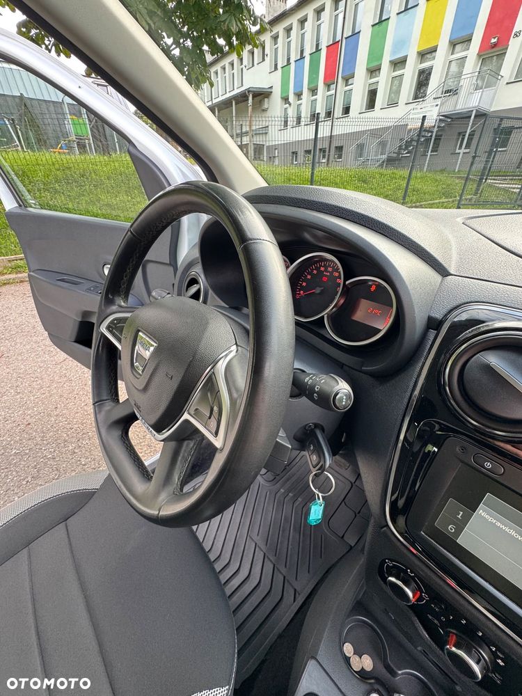 Dacia Lodgy 1.5 Blue dCi Stepway S&S EU6d - 10