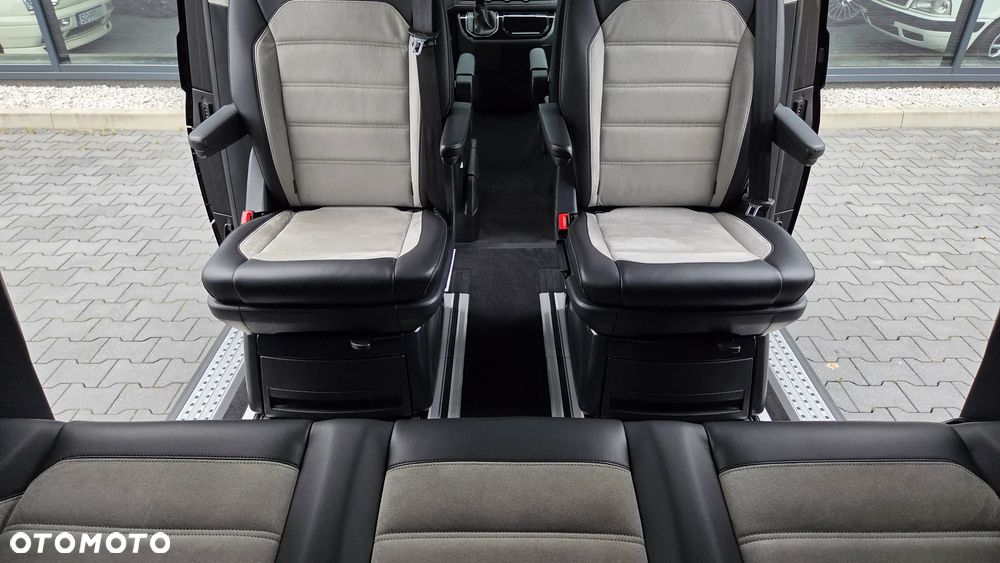 Volkswagen Multivan - 26