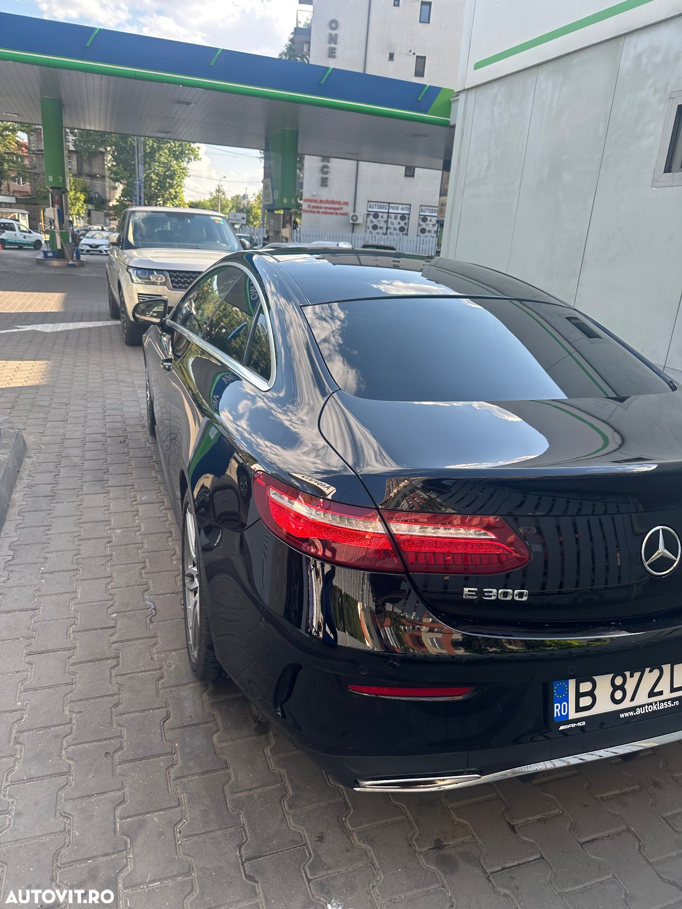 Mercedes-Benz E - 5