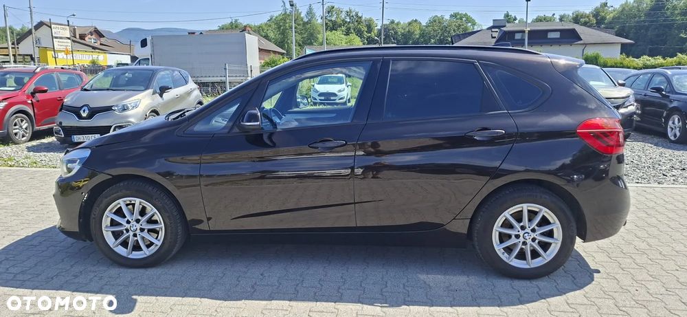 BMW Seria 2 218i - 6