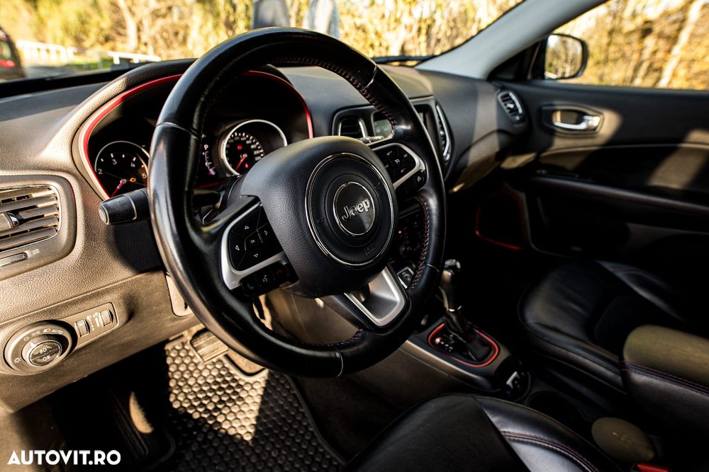 Jeep Compass 2.0 M-Jet 4x4 AT9 Low Trailhawk - 22