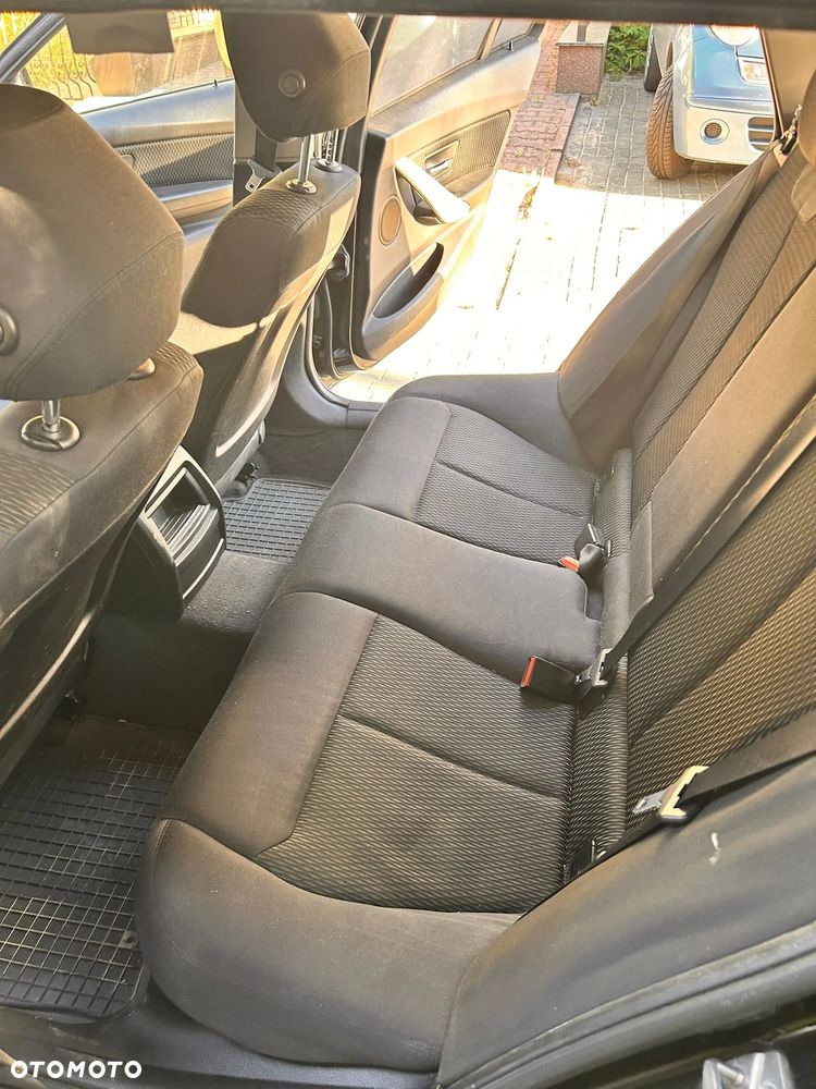 BMW Seria 3 316d - 7