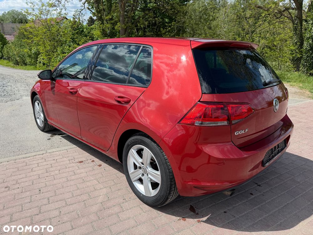 Volkswagen Golf 1.6 TDI DPF BlueMotion Technology Comfortline - 9