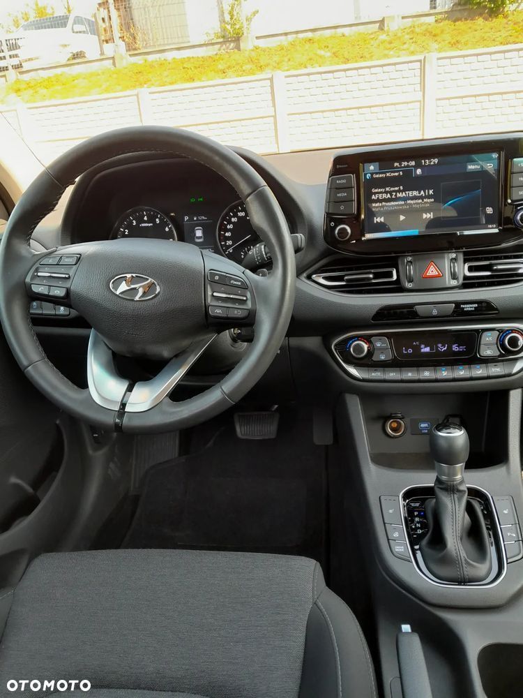 Hyundai i30 Kombi 1.0 T-GDI 48V-Hybrid DCT Trend - 19