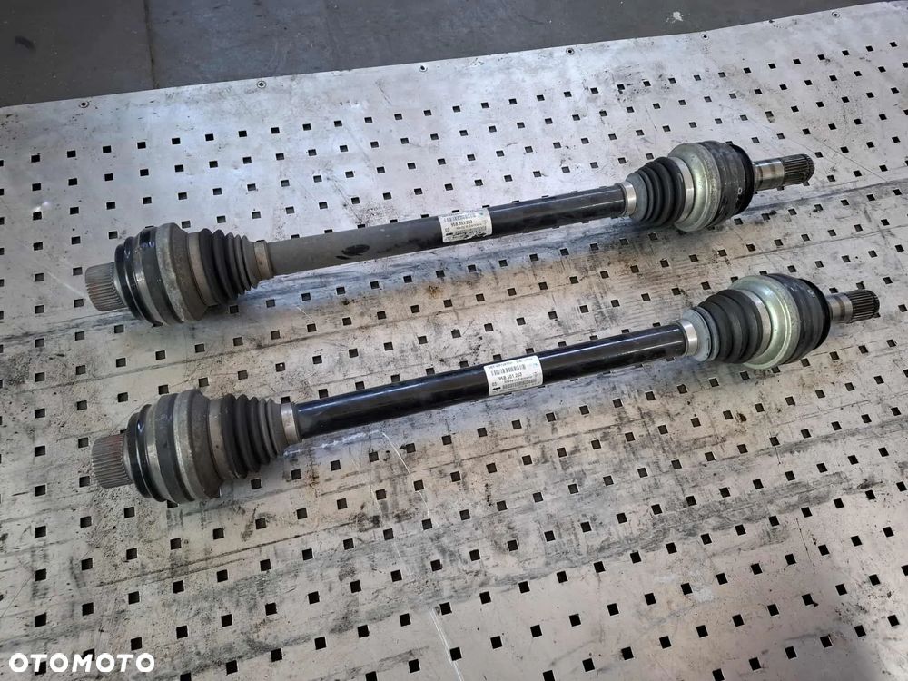 PÓŁOŚ TYLNA TYŁ PÓŁOŚKA 95B501203 PORSCHE MACAN 95B 3,6 - 2