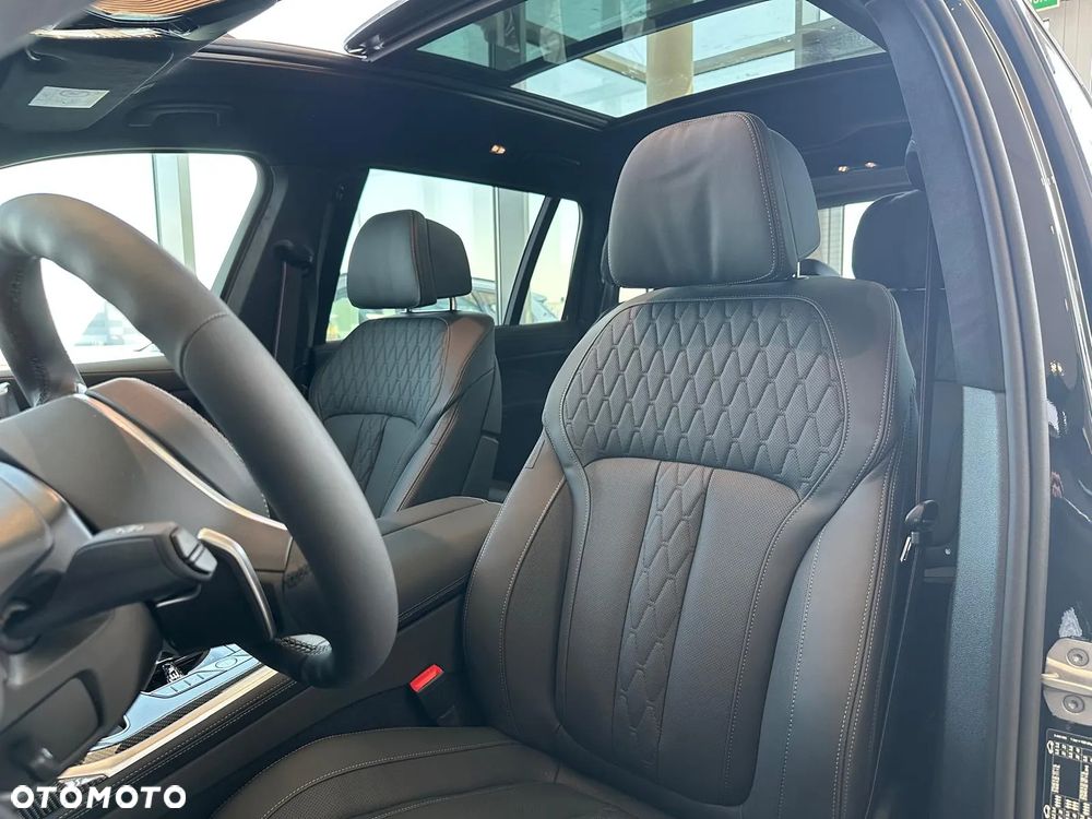 BMW X7 - 6