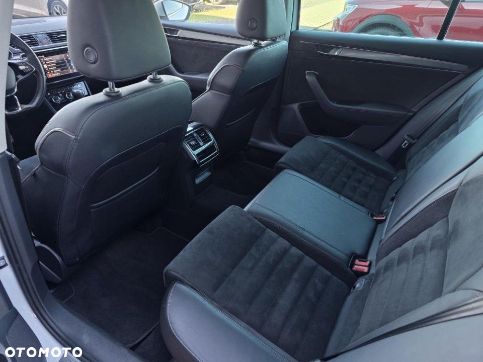 Skoda Superb - 14
