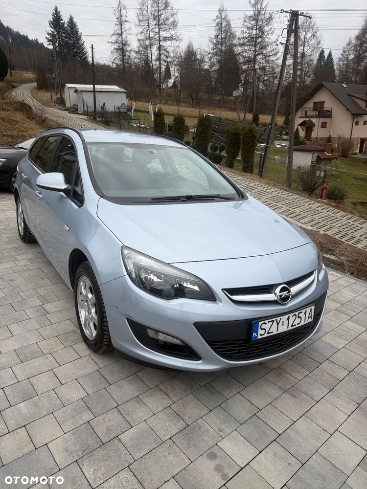 Opel Astra 2.0 CDTI Cosmo - 3