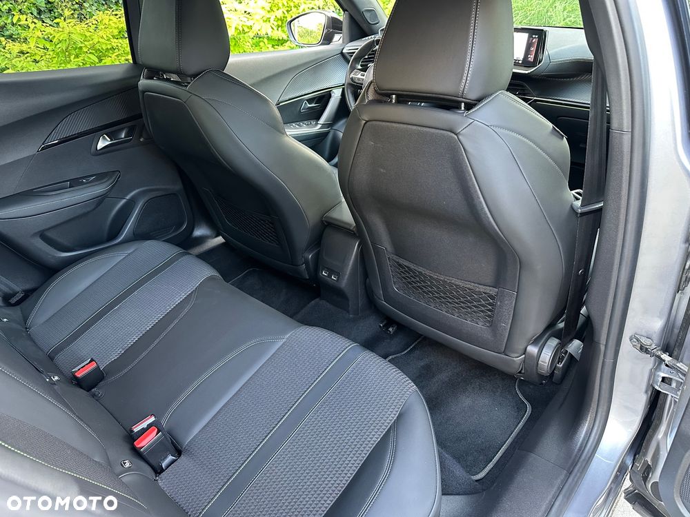 Peugeot 2008 1.2 PureTech GT S&S EAT8 - 25