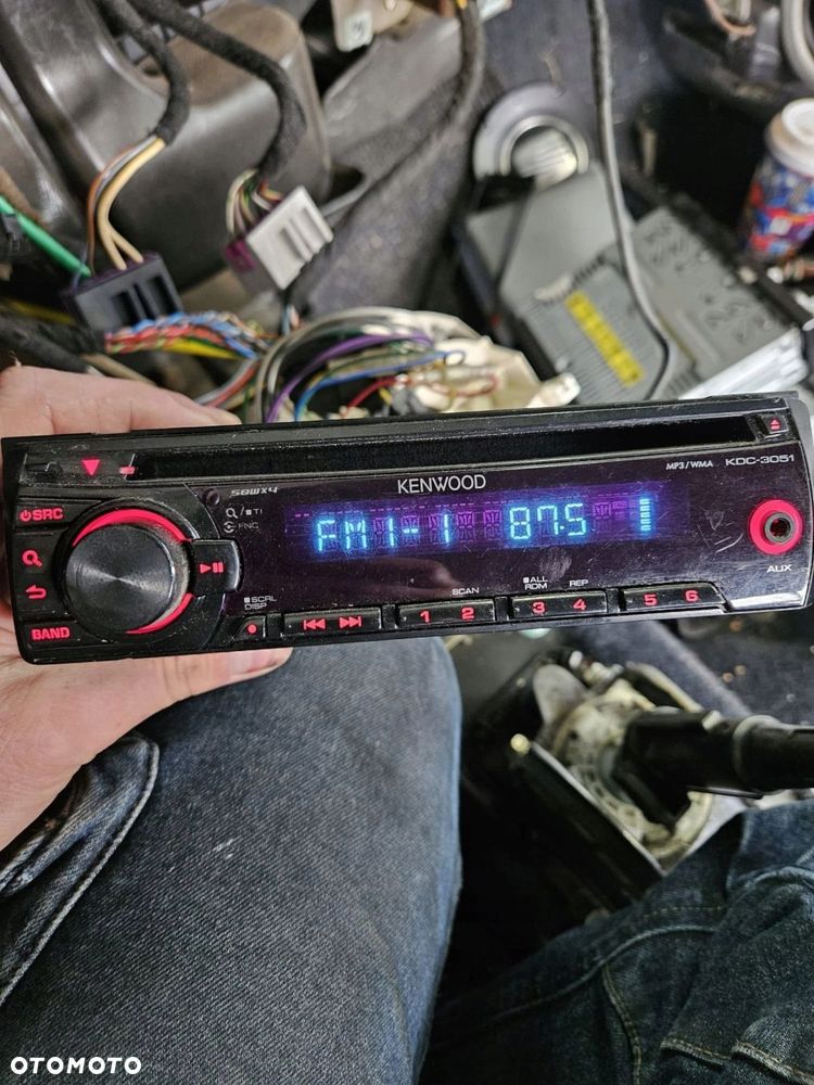 Radio samochodowe KENWOOD KDC--3051R CD MP3 AUX - 7
