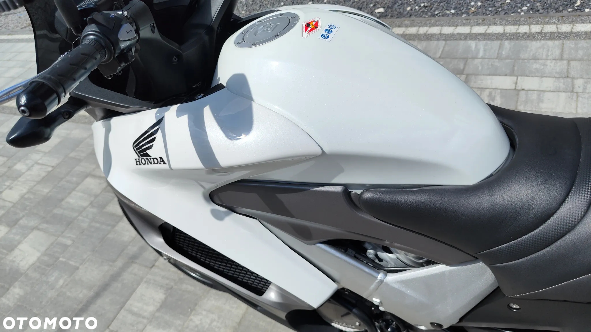 Honda VFR - 5